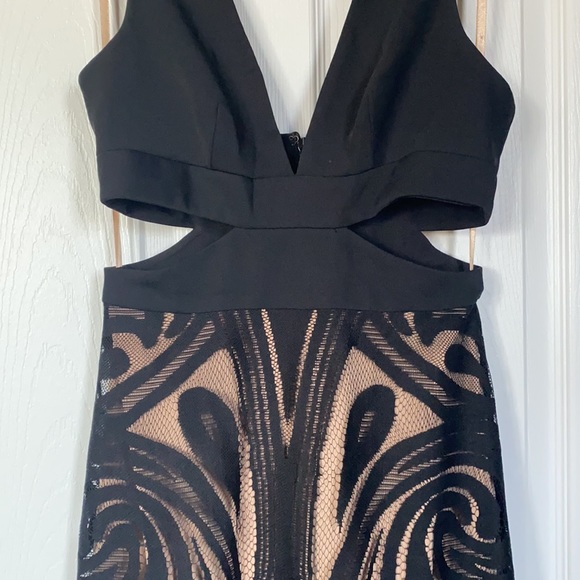 BCBG MAXAZRIA Marilyne Dress - Picture 5 of 13